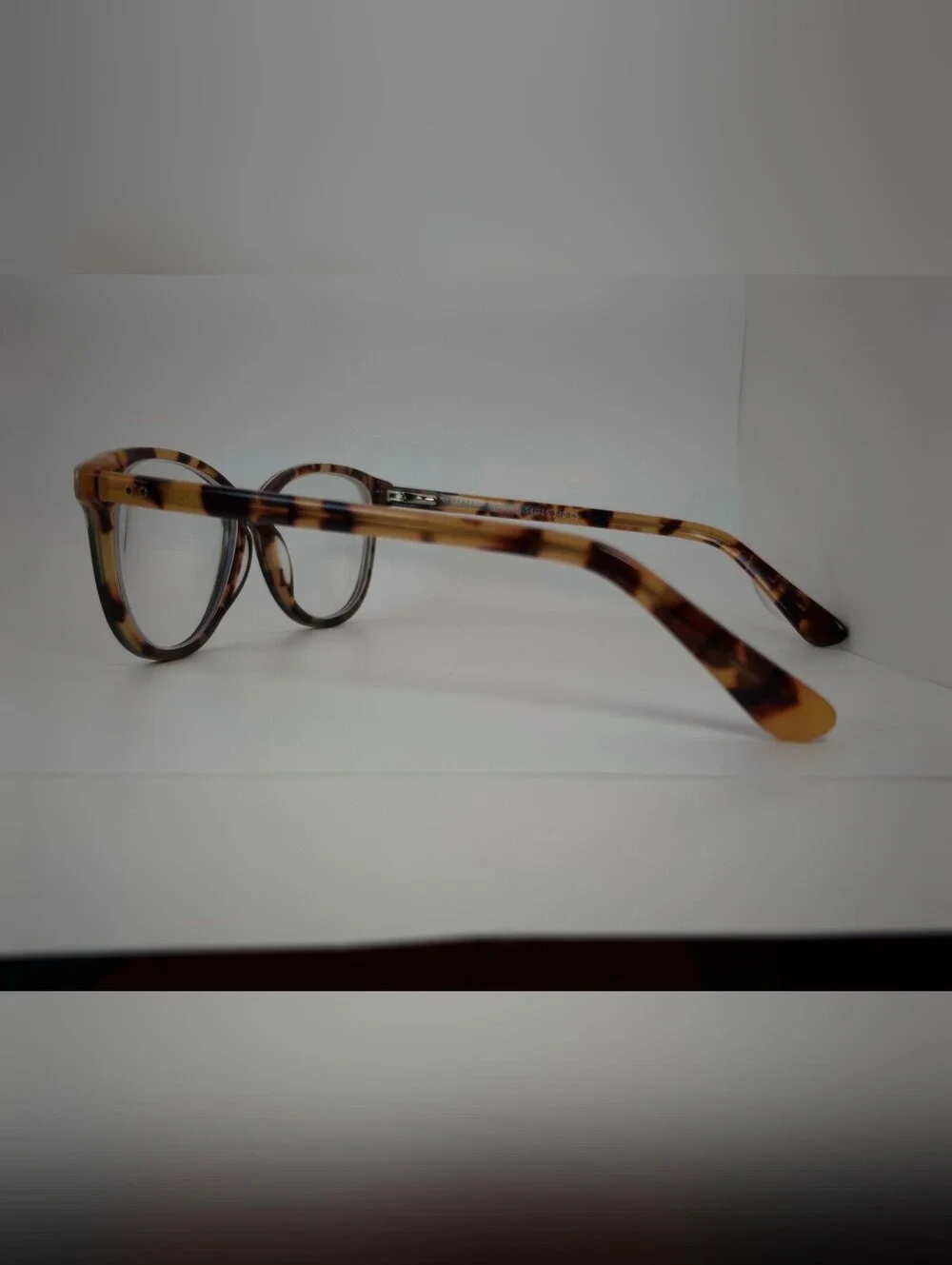 Hepburn. Tortoiseshell Cat-Eye Women's Optical Glasses - Brown 2